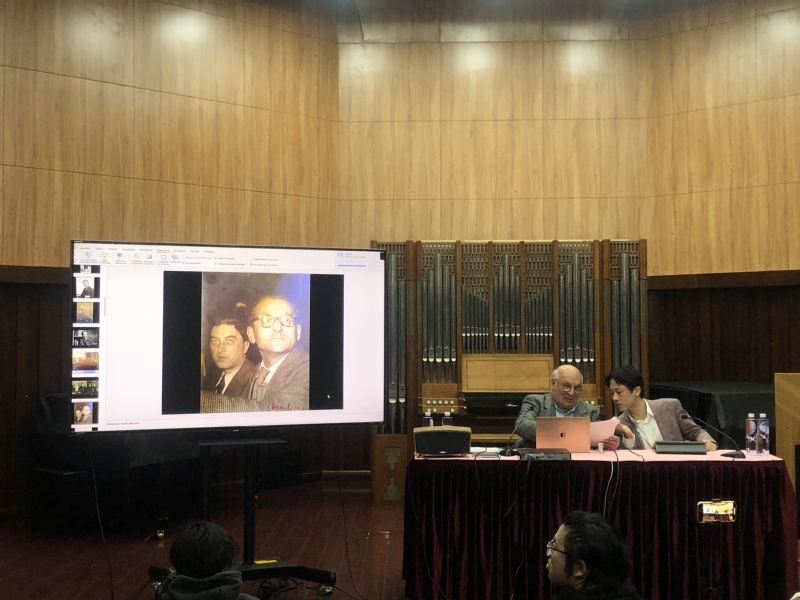 讲座2.jpg